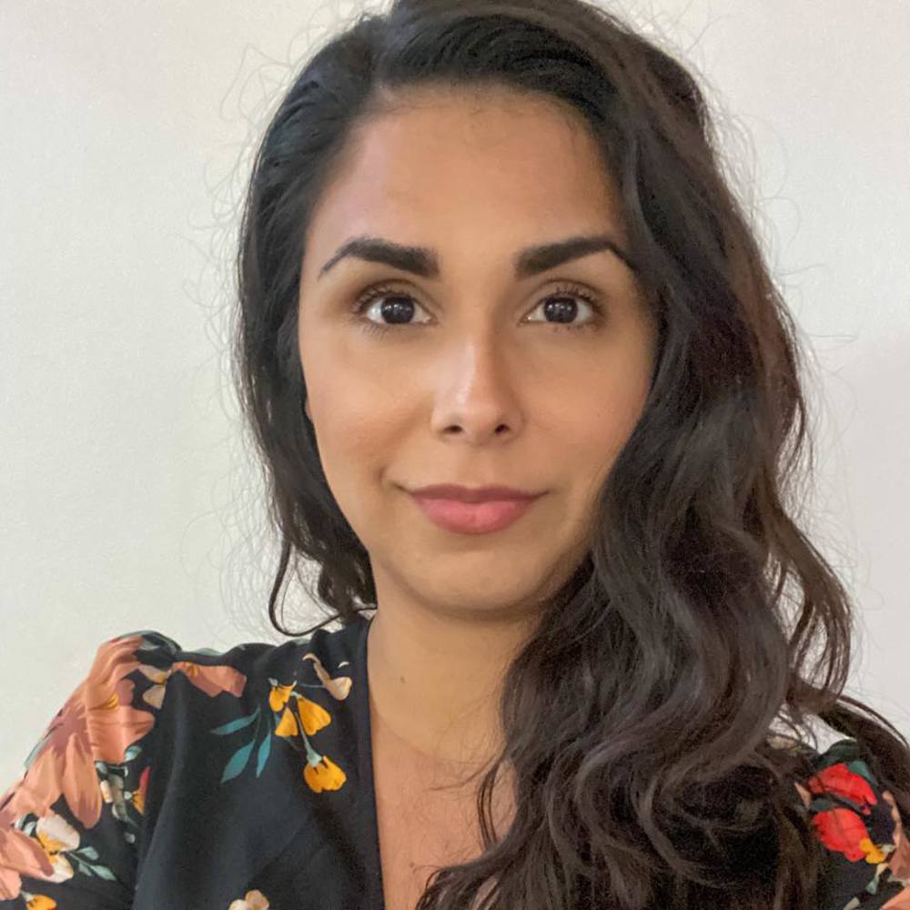 Meet your Posher, Valentina